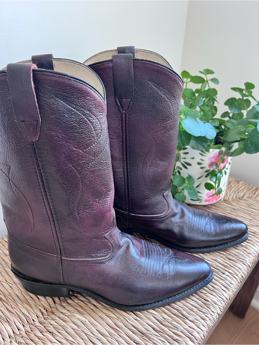Vintage Dingo Dark Maroon Leather Cowboy Boots Size 10.5 Style Style 15923